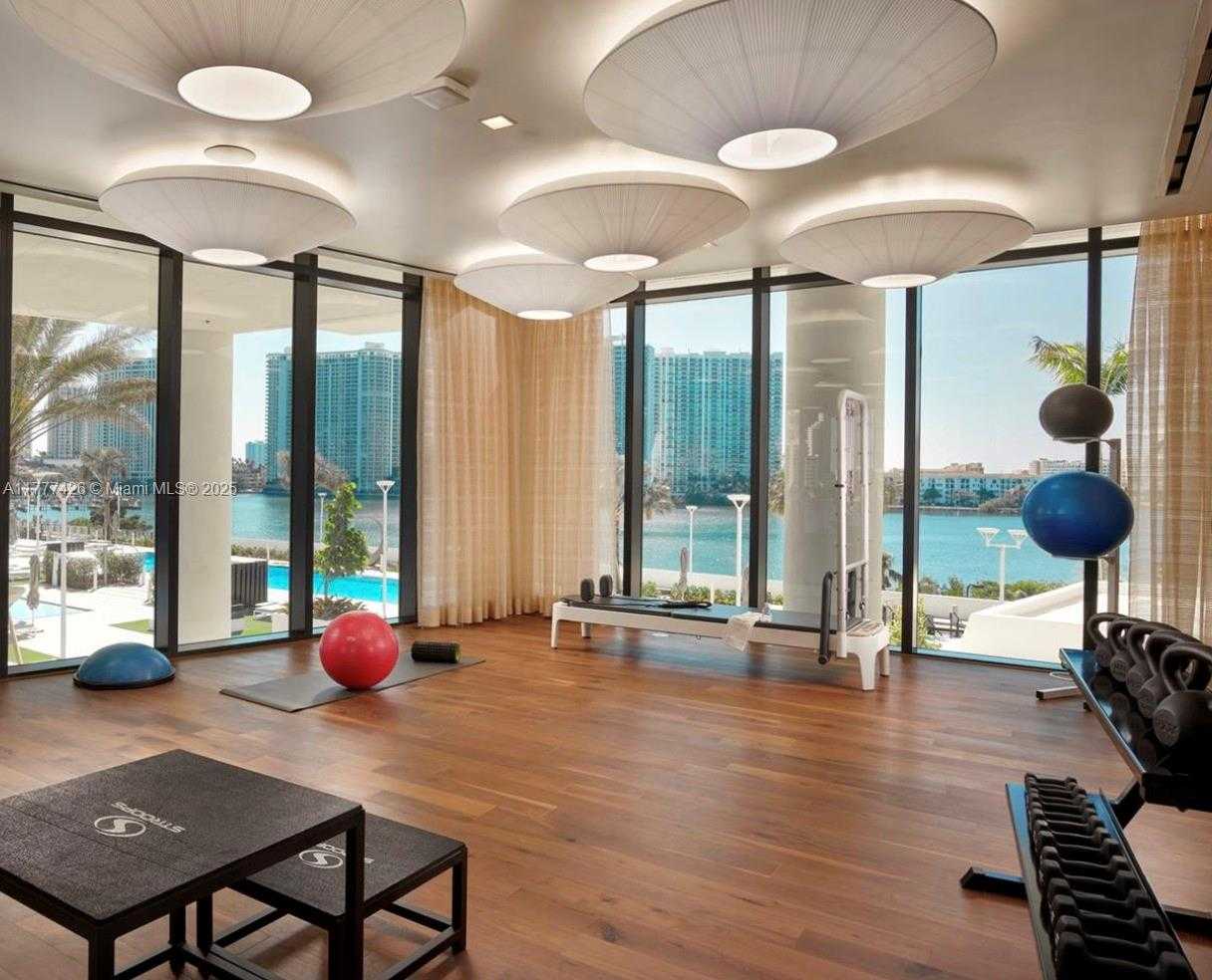 Small Image of 5000 ISLAND ESTATES DR #501, Aventura Number 32