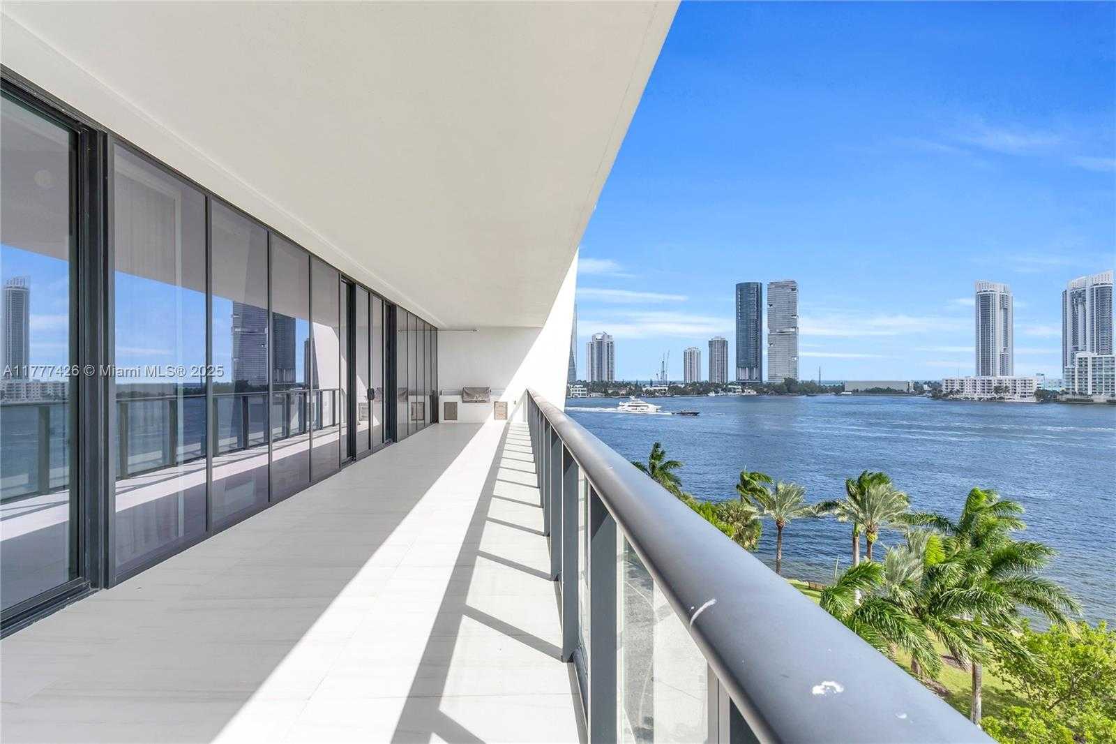Small Image of 5000 ISLAND ESTATES DR #501, Aventura Number 8