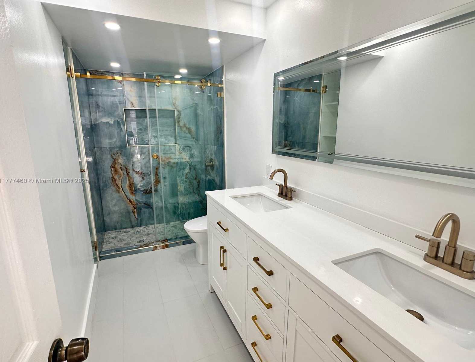Small Image of 1801 SOUTH OCEAN DR #240, Hallandale Beach Number 10