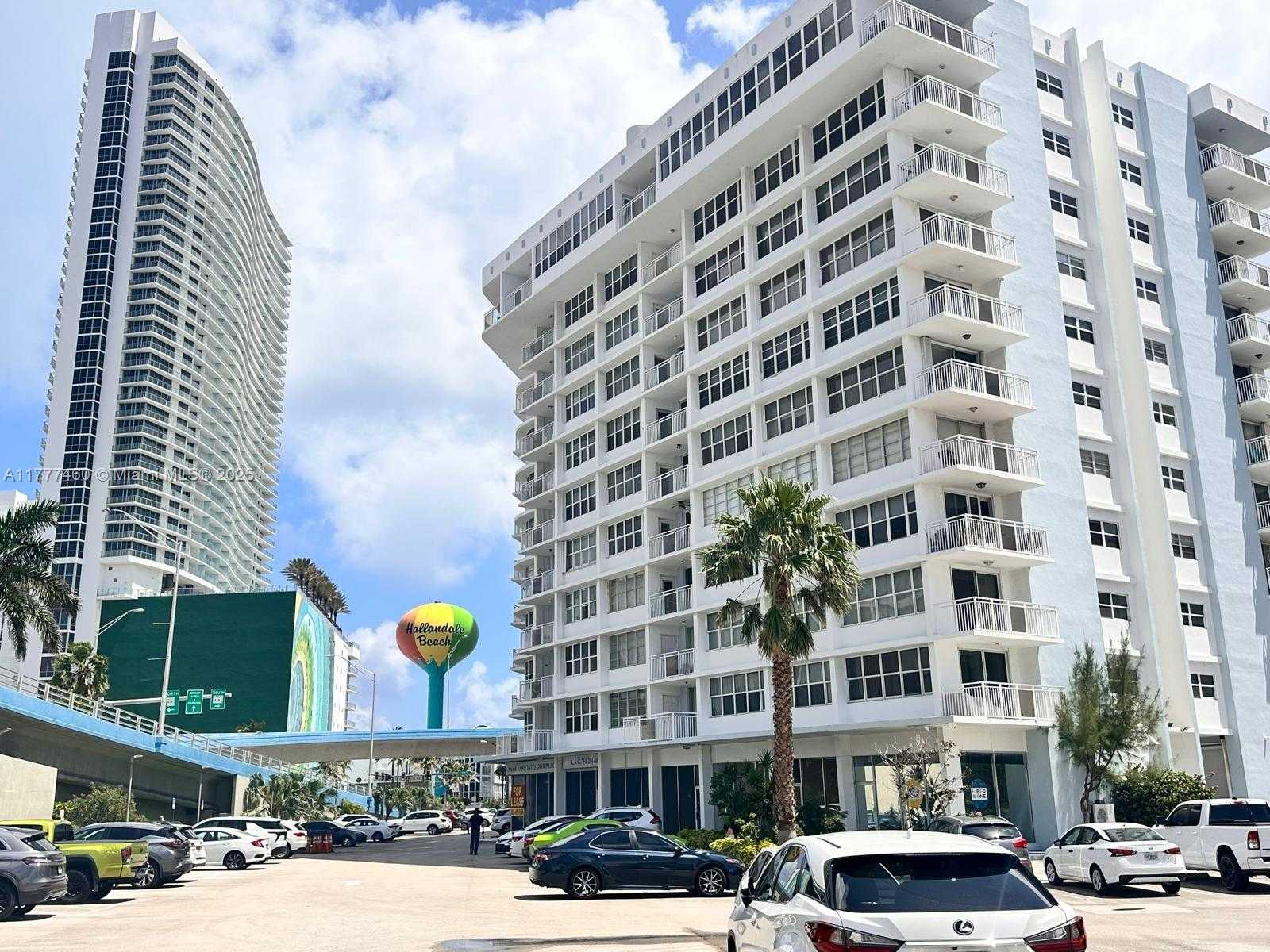 Small Image of 1801 SOUTH OCEAN DR #240, Hallandale Beach Number 2