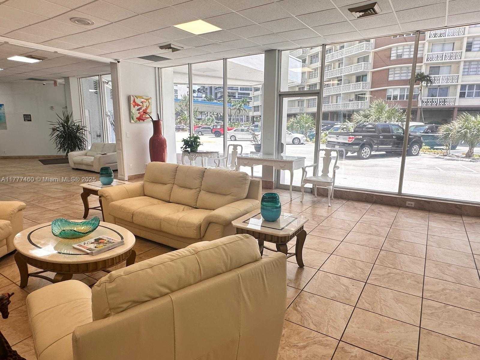 Small Image of 1801 SOUTH OCEAN DR #240, Hallandale Beach Number 20