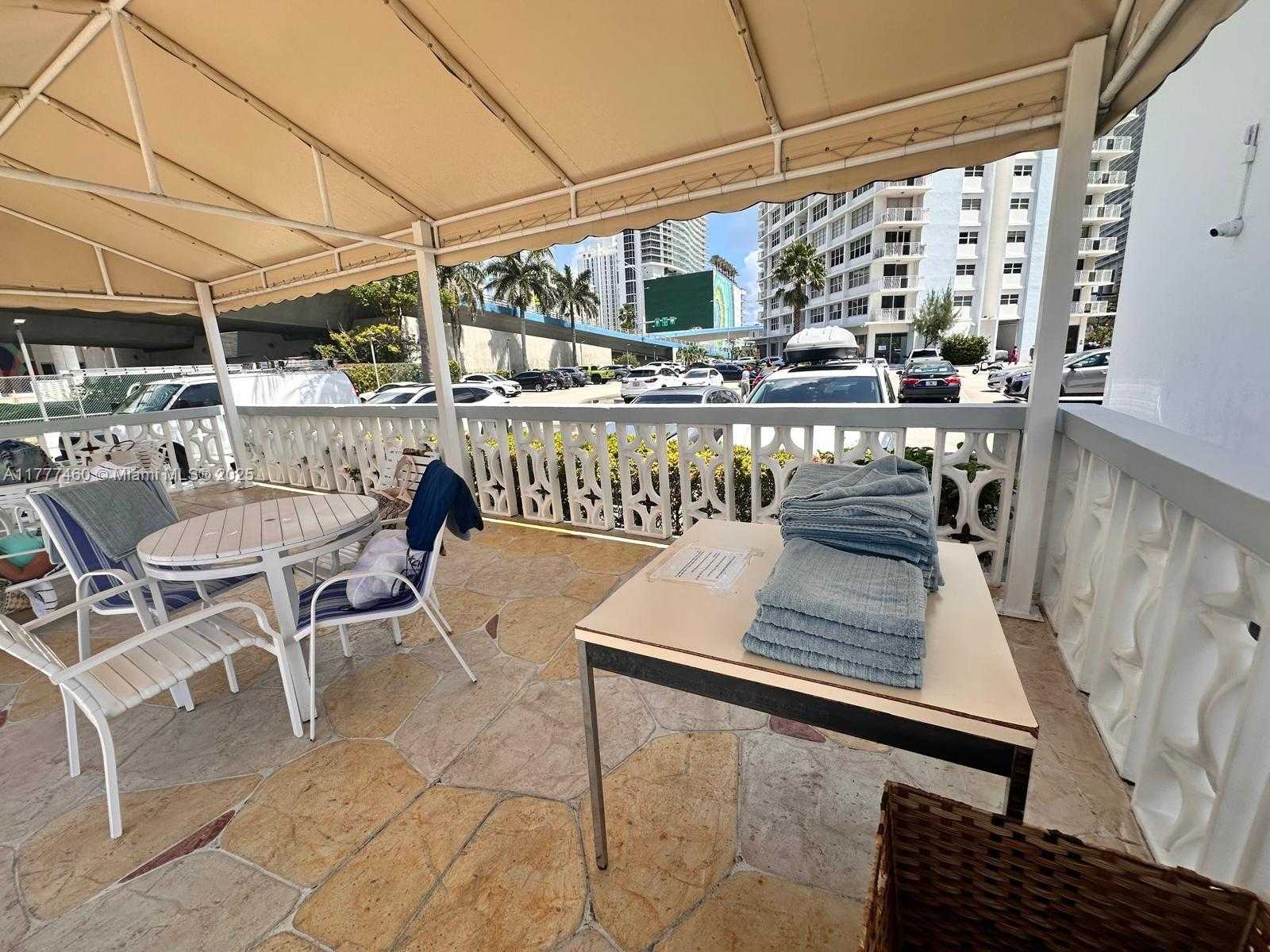 Small Image of 1801 SOUTH OCEAN DR #240, Hallandale Beach Number 28