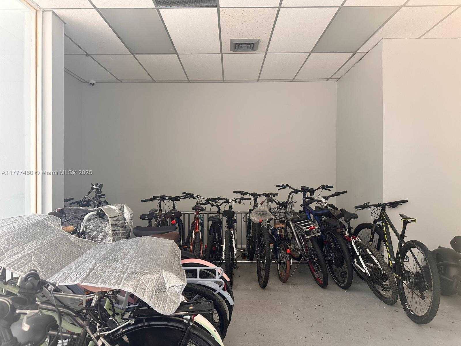 Small Image of 1801 SOUTH OCEAN DR #240, Hallandale Beach Number 34