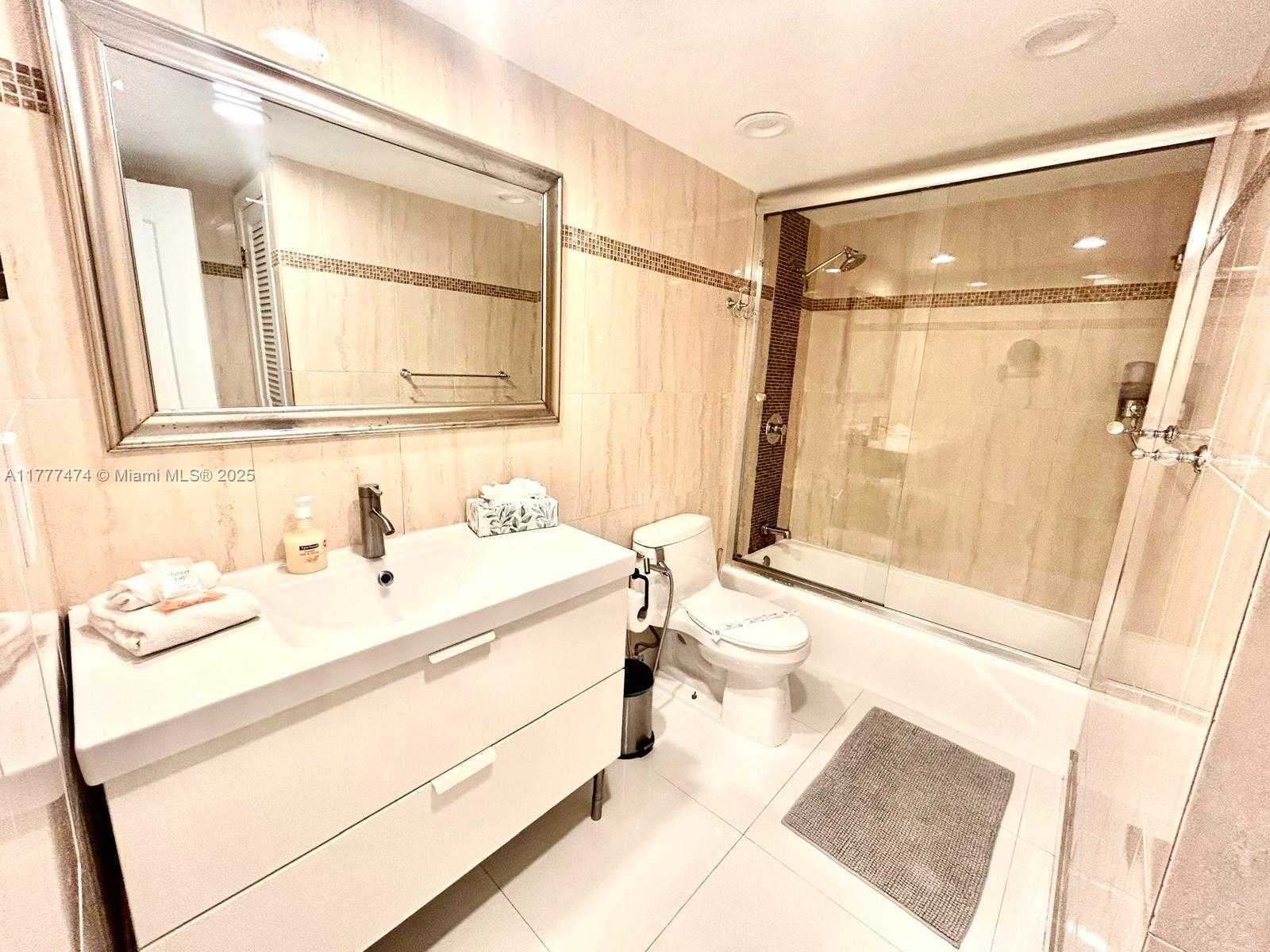 Small Image of 19370 COLLINS AVE #1015, Sunny Isles Beach Number 13