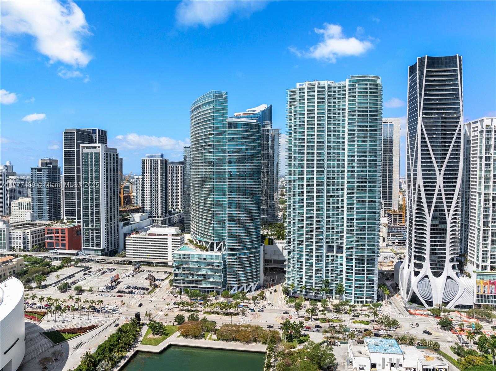 Small Image of 888 BISCAYNE BLVD #4010, Miami Number 20