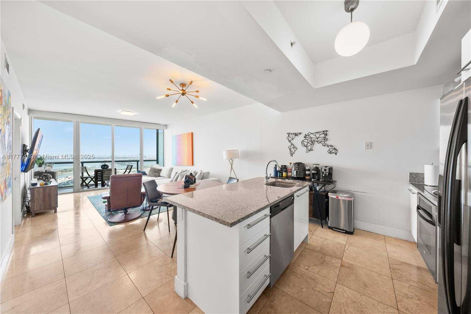 Small Image of 888 BISCAYNE BLVD #4010, Miami Number 3