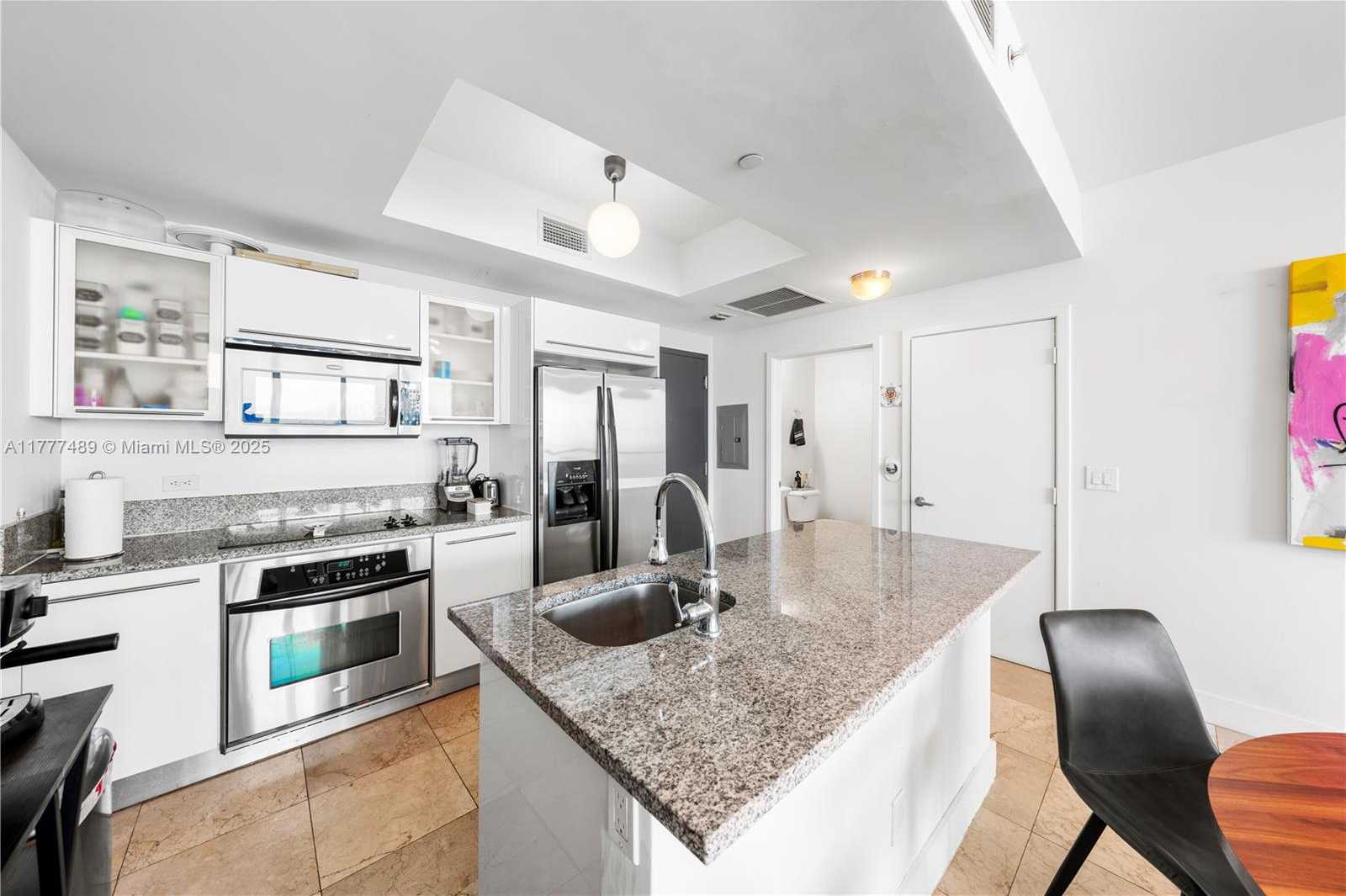 Small Image of 888 BISCAYNE BLVD #4010, Miami Number 4