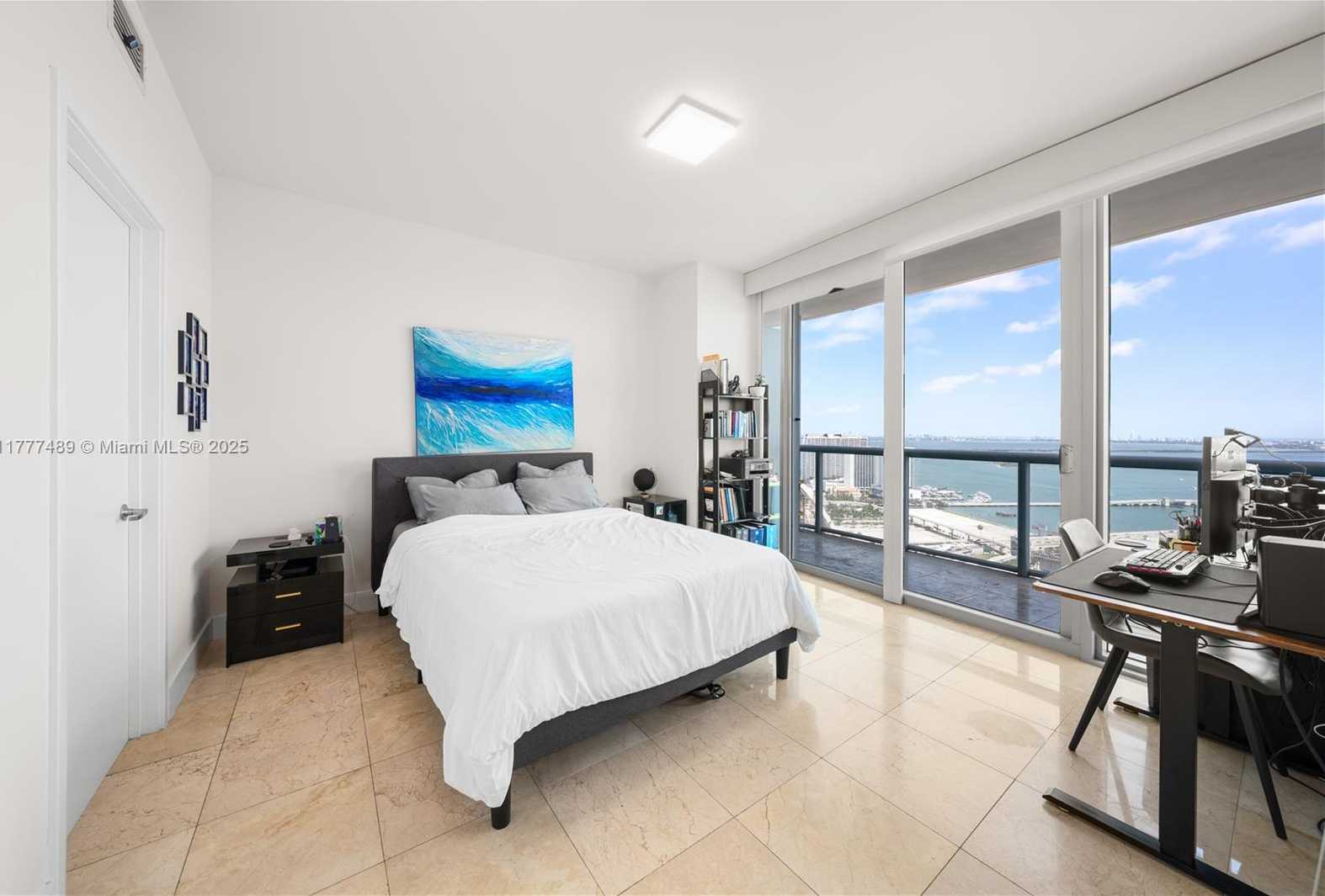 Small Image of 888 BISCAYNE BLVD #4010, Miami Number 7