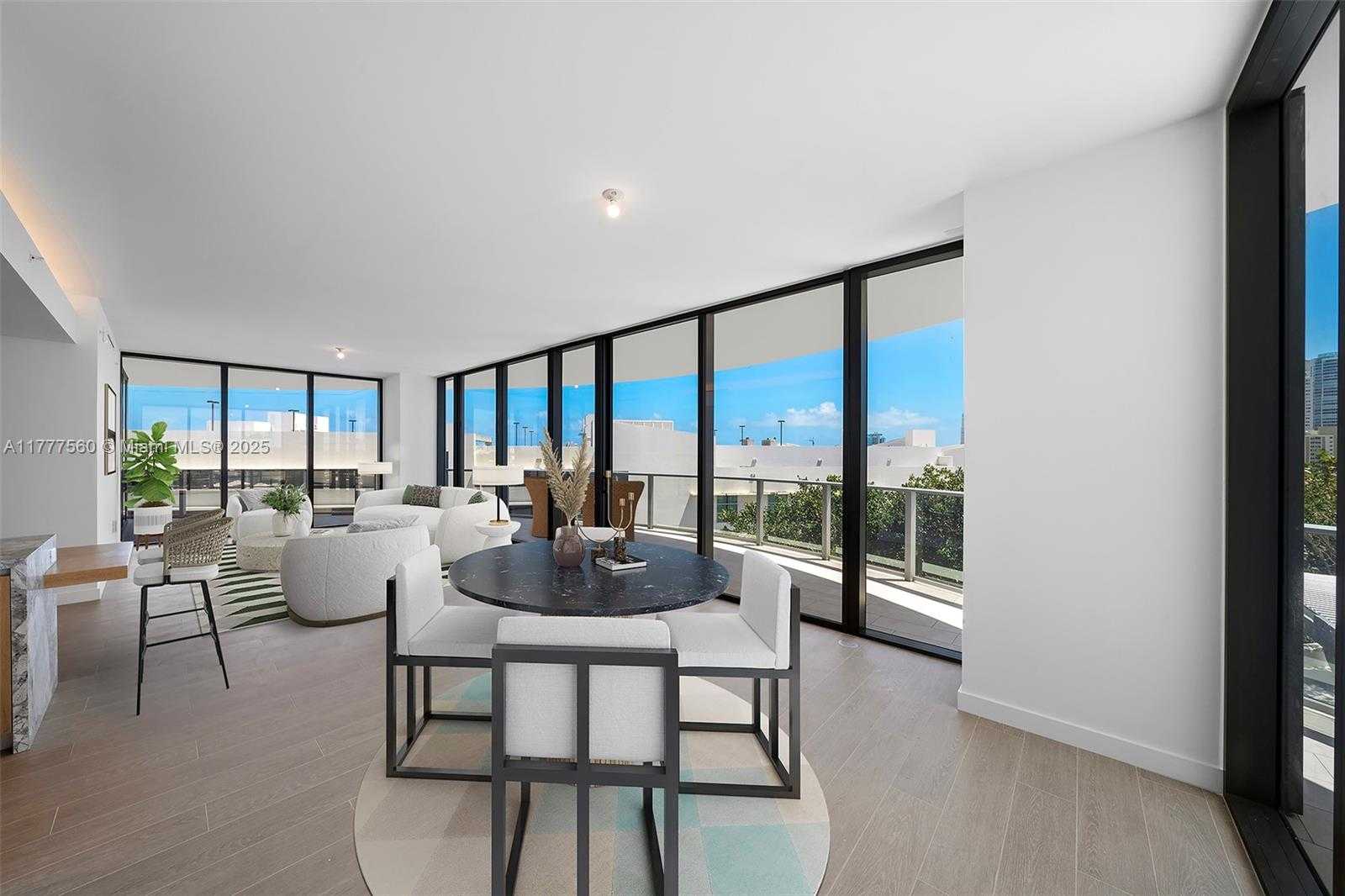 Small Image of 500 ALTON RD #801, Miami Beach Number 5