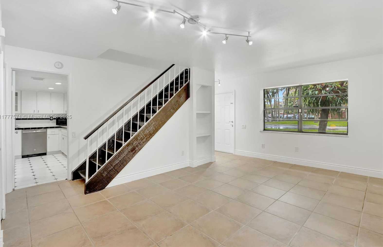 Small Image of 6619 SOUTH WEST 116TH PL #G7, Miami Number 10