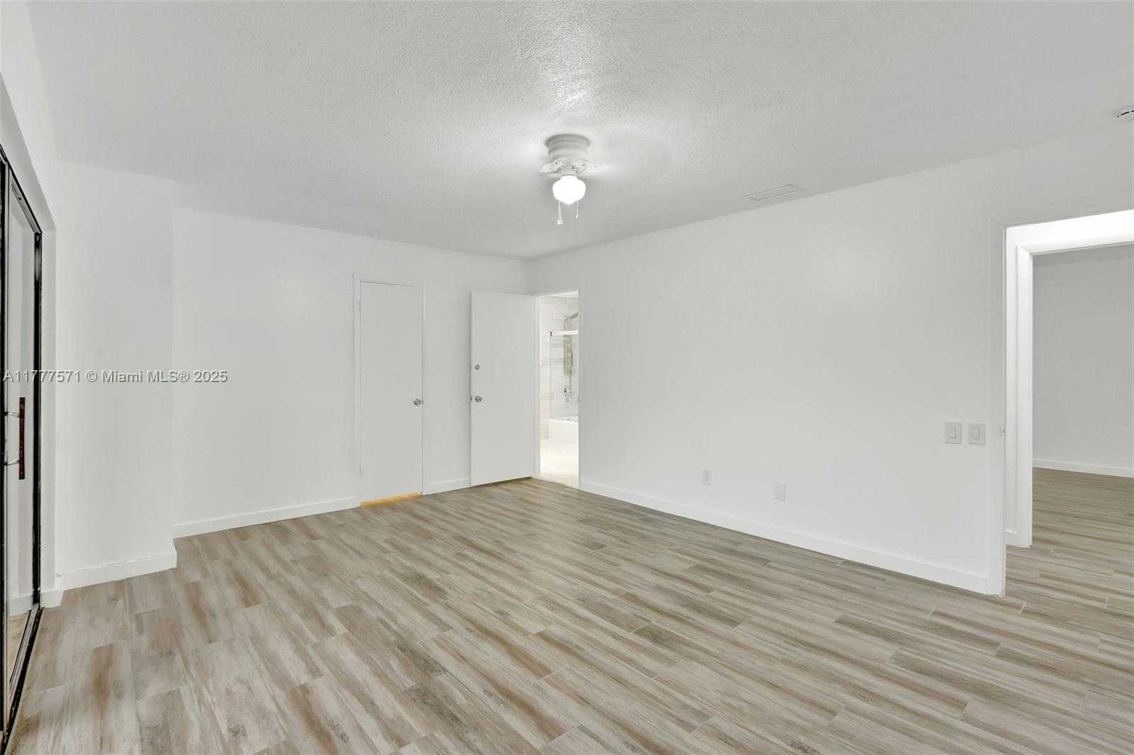 Small Image of 6619 SOUTH WEST 116TH PL #G7, Miami Number 20