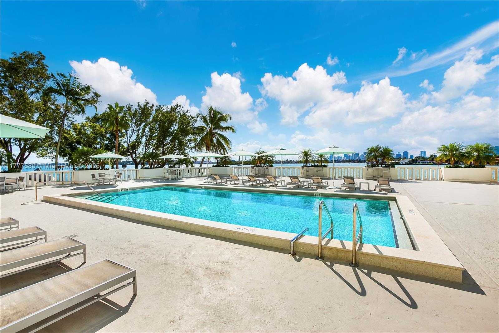 Small Image of 5 ISLAND AVE #4F, Miami Beach Number 15