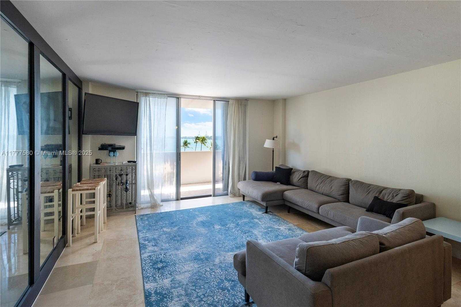 Small Image of 5 ISLAND AVE #4F, Miami Beach Number 6