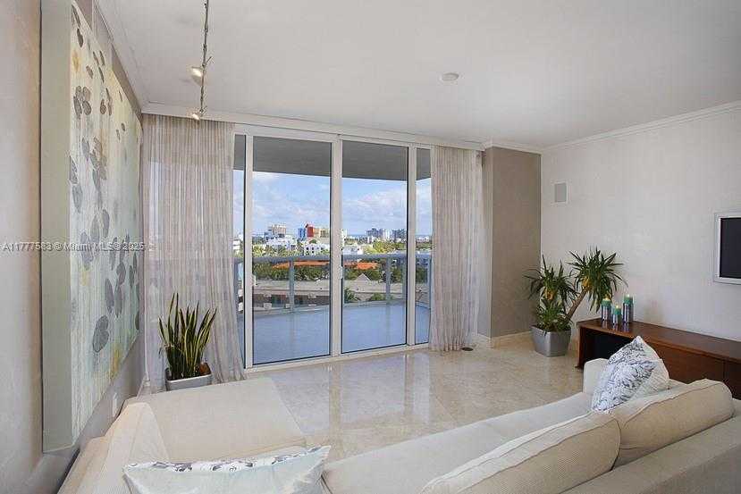 Small Image of 400 ALTON RD #811, Miami Beach Number 20