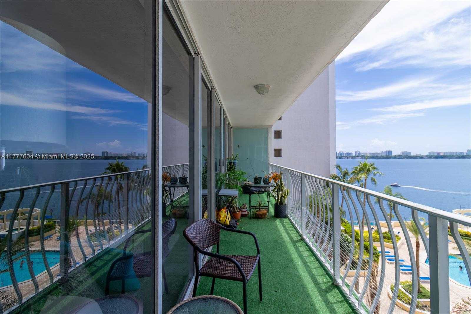 Small Image of 7601 EAST TREASURE DR #923, North Bay Village Number 15