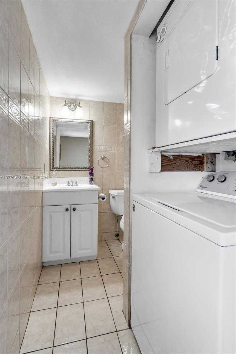 Small Image of 300 NORTH WEST 107TH AVE #201, Miami Number 12