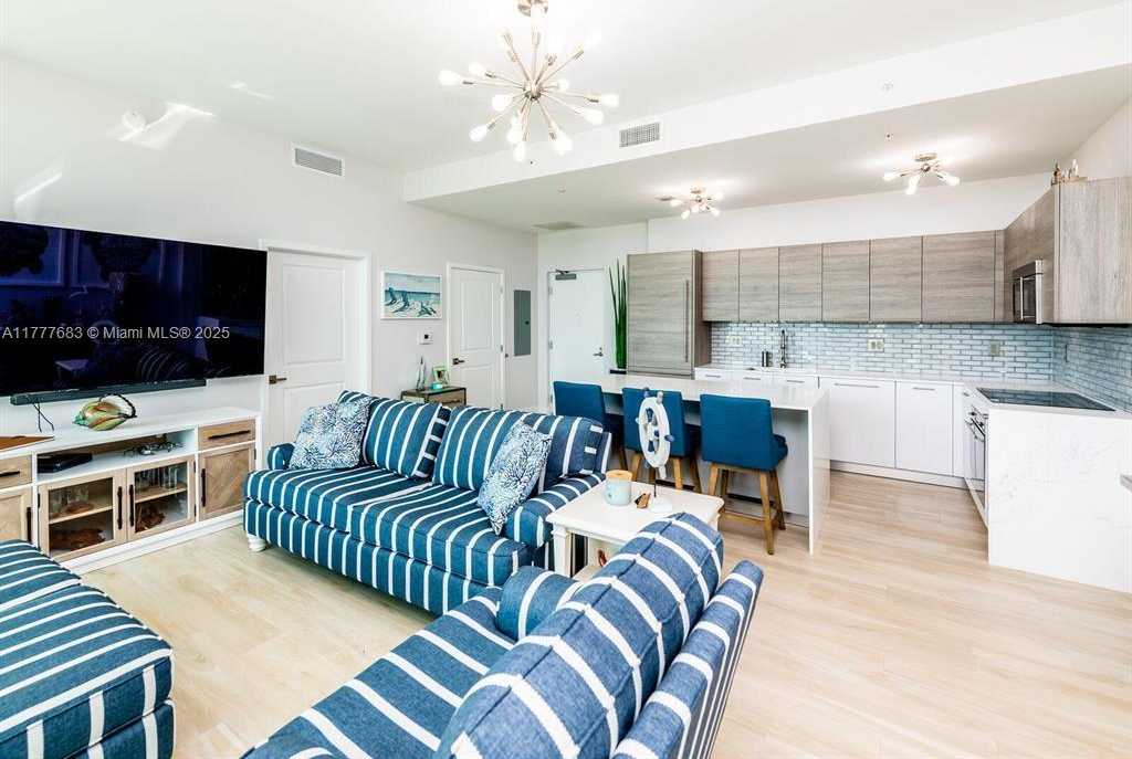 Small Image of 400 SUNNY ISLES BLVD #107, Sunny Isles Beach Number 3