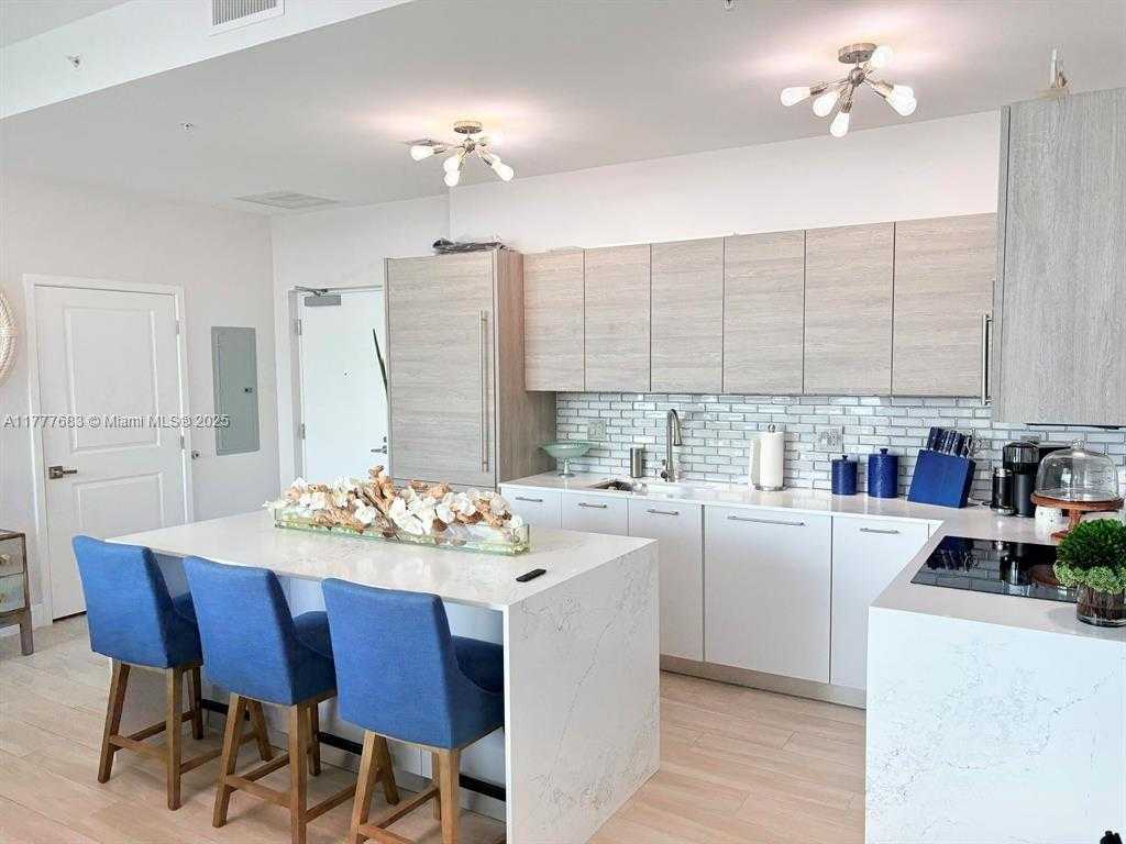 Small Image of 400 SUNNY ISLES BLVD #107, Sunny Isles Beach Number 6