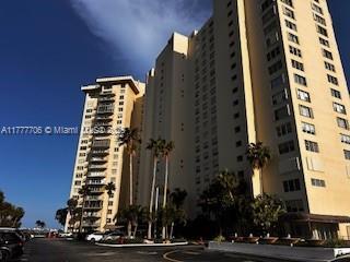 Small Image of 11111 BISCAYNE BLVD #16G, Miami Number 19