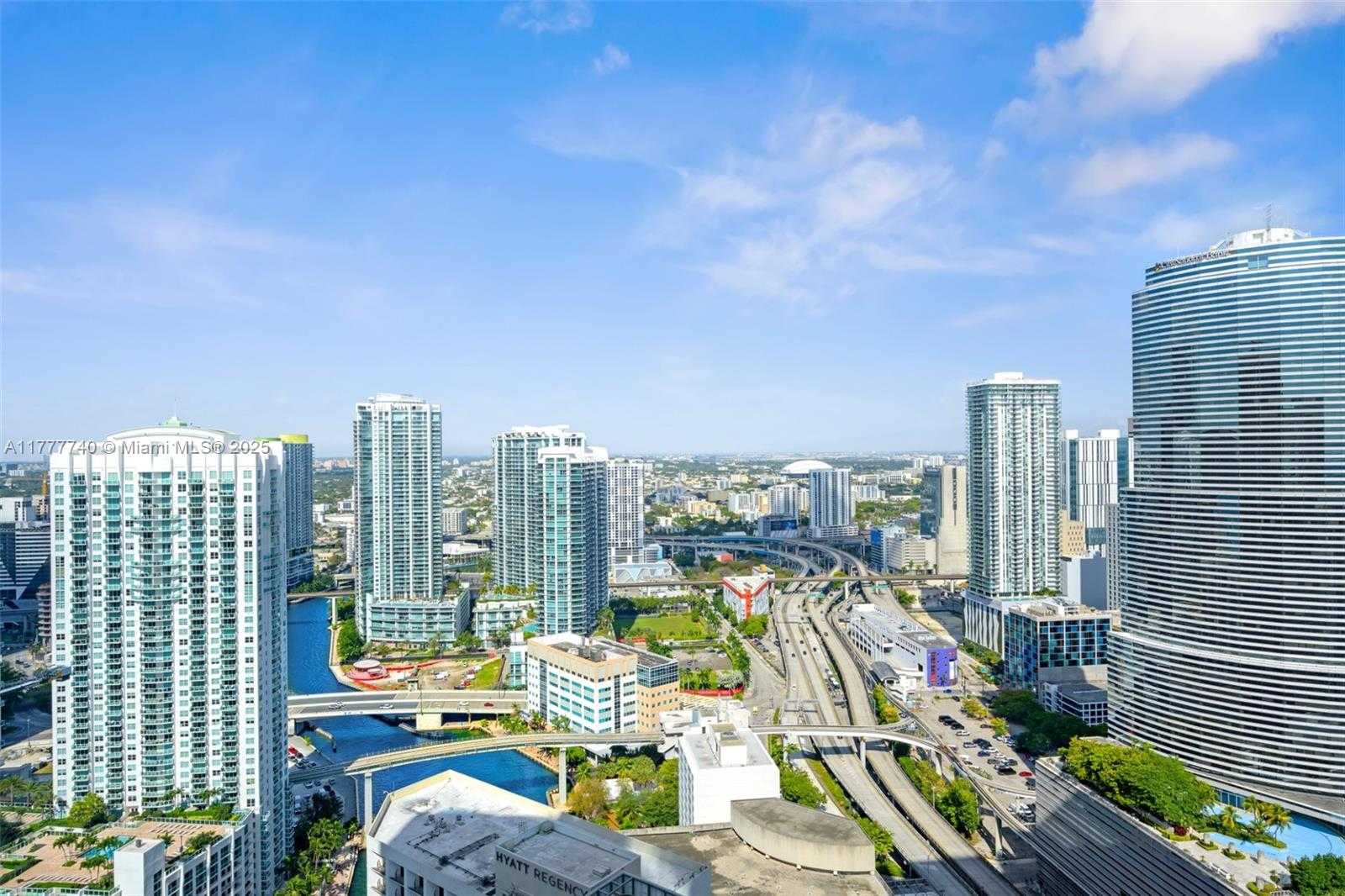 Small Image of 200 BISCAYNE BLVD WAY #4311, Miami Number 19