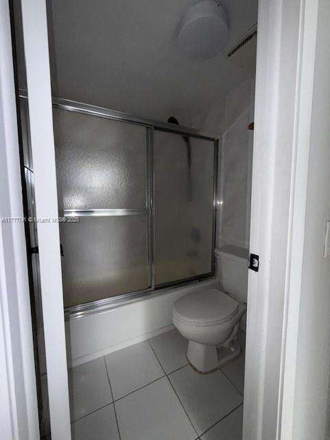 Small Image of 8881 FONTAINEBLEAU BLVD #204, Miami Number 24