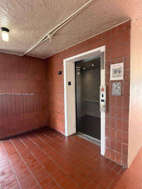Small Image of 8881 FONTAINEBLEAU BLVD #204, Miami Number 29
