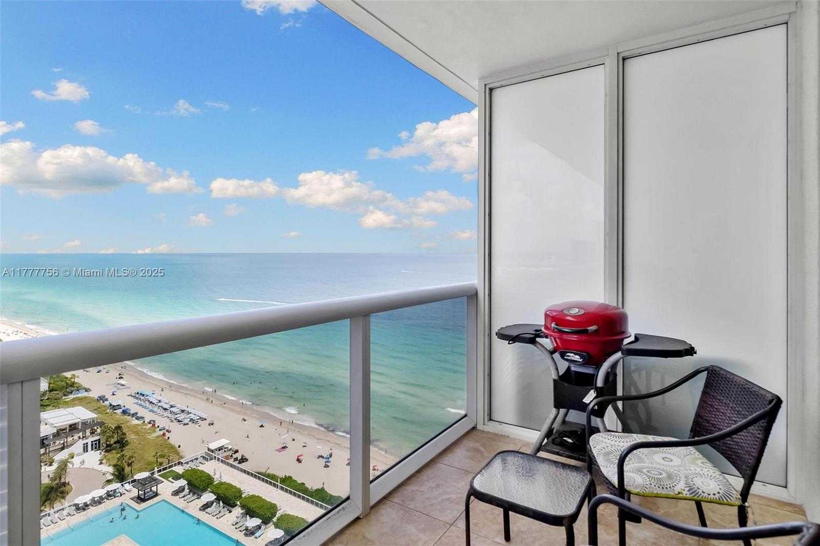 Small Image of 1830 SOUTH OCEAN DR #2409, Hallandale Beach Number 15