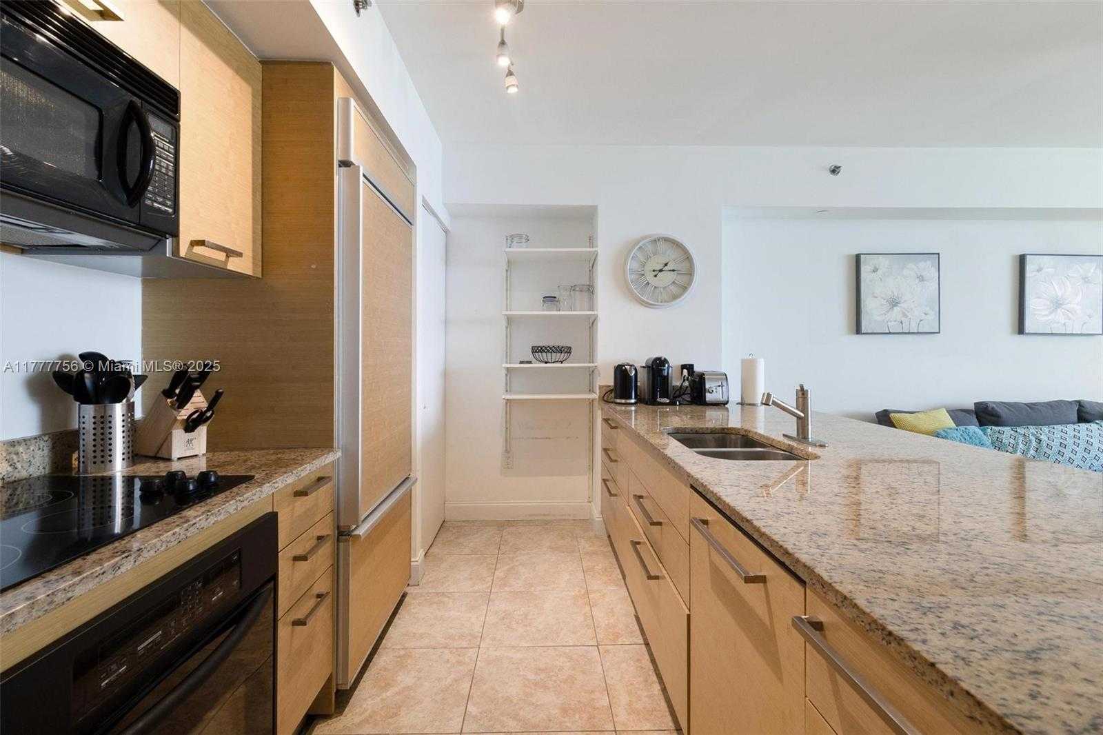 Small Image of 1830 SOUTH OCEAN DR #2409, Hallandale Beach Number 7