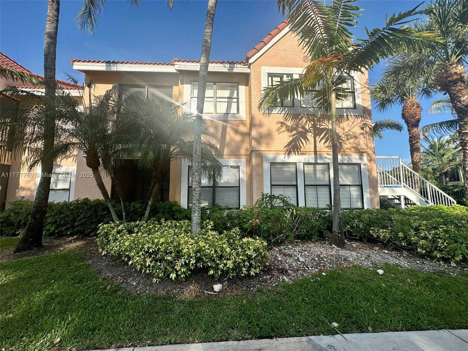 Small Image of 10581 SOUTH WEST 155TH CT #1214, Miami Number 5