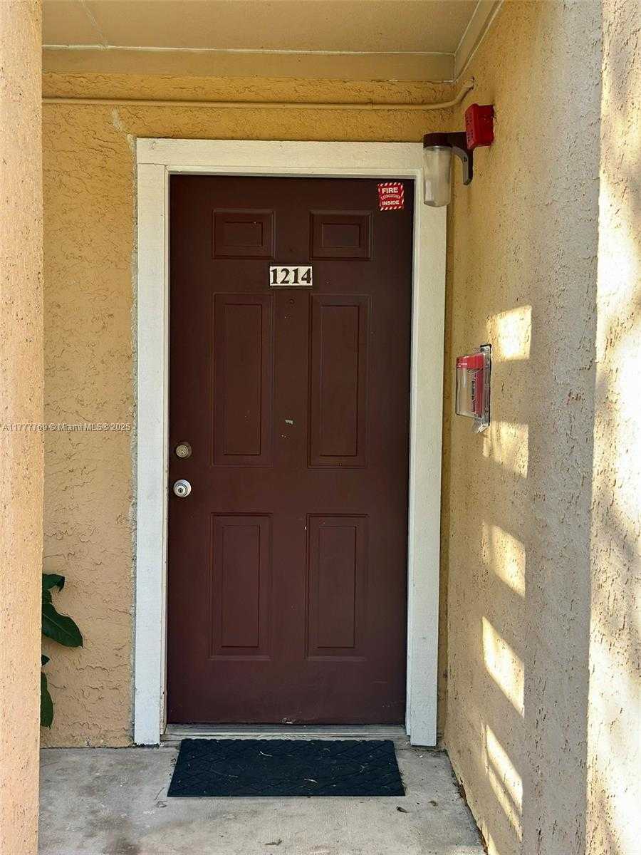 Small Image of 10581 SOUTH WEST 155TH CT #1214, Miami Number 7