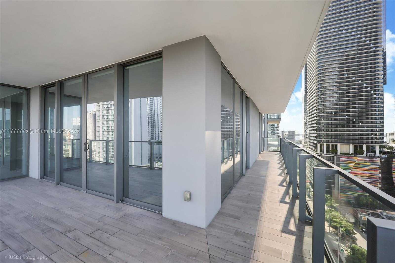 Small Image of 88 SOUTH WEST 7TH ST #1202, Miami Number 3