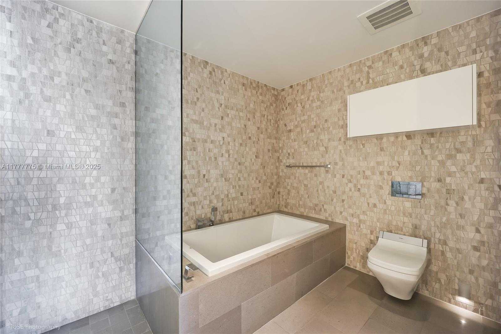 Small Image of 88 SOUTH WEST 7TH ST #1202, Miami Number 6