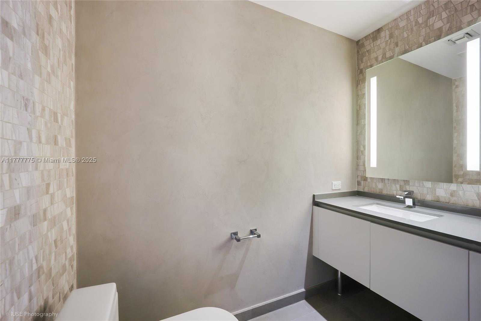 Small Image of 88 SOUTH WEST 7TH ST #1202, Miami Number 9