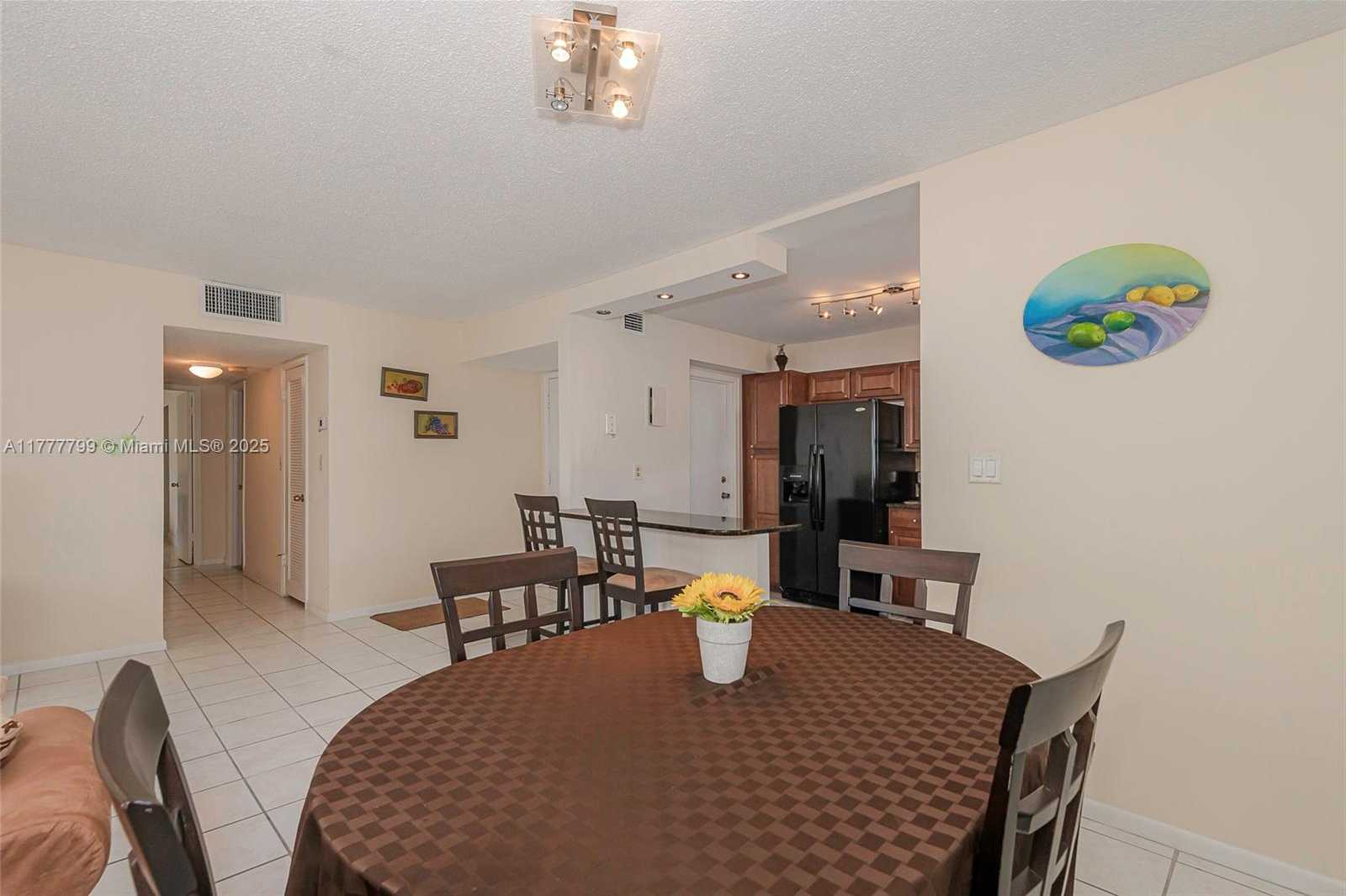 Small Image of 1817 SOUTH OCEAN DR #628, Hallandale Beach Number 10