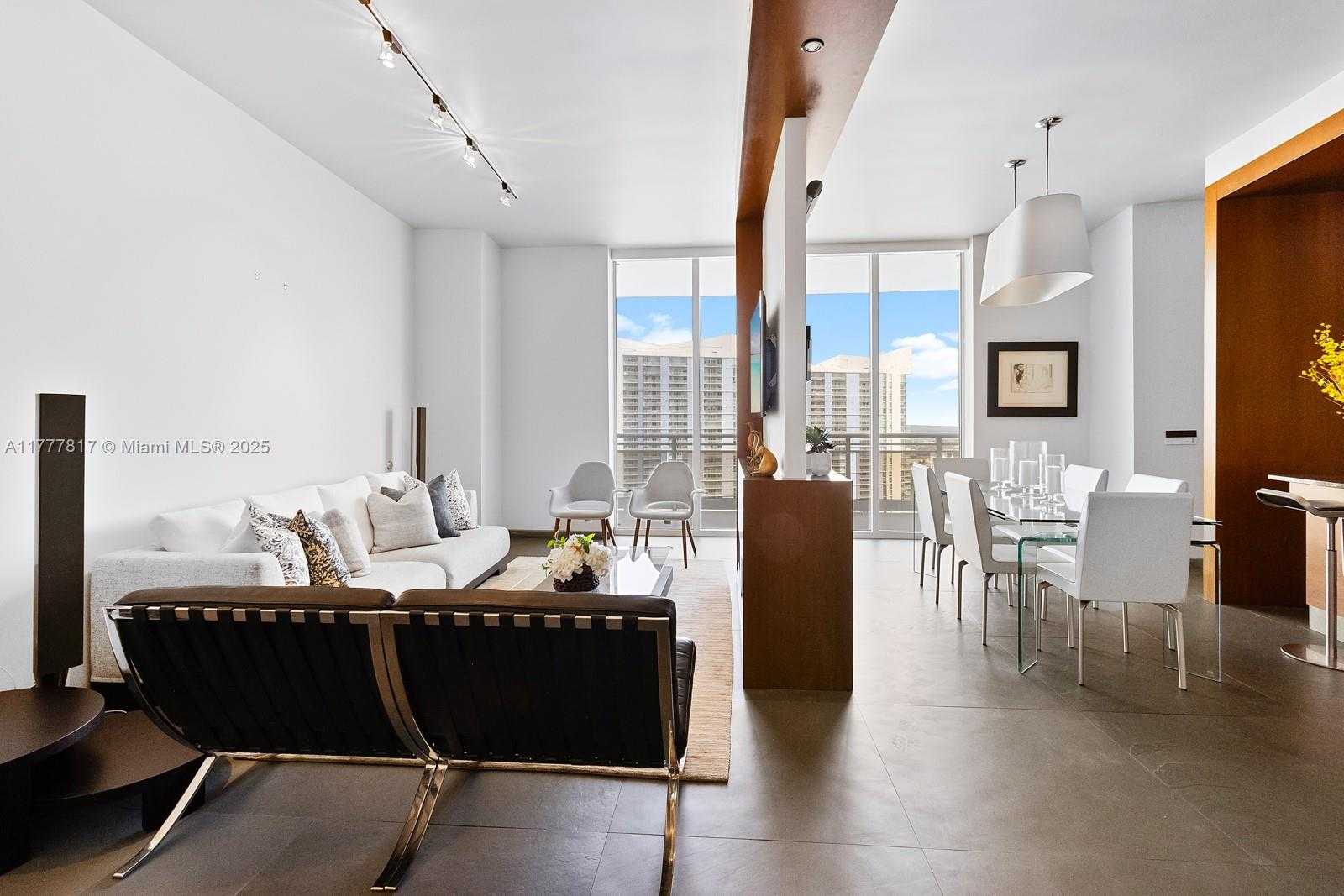 Small Image of 901 BRICKELL KEY BLVD #3607, Miami Number 21