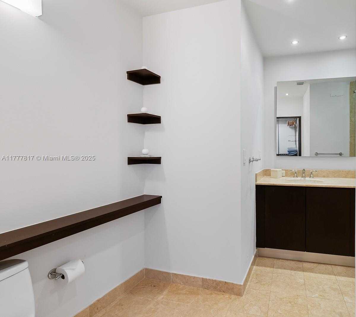 Small Image of 901 BRICKELL KEY BLVD #3607, Miami Number 25