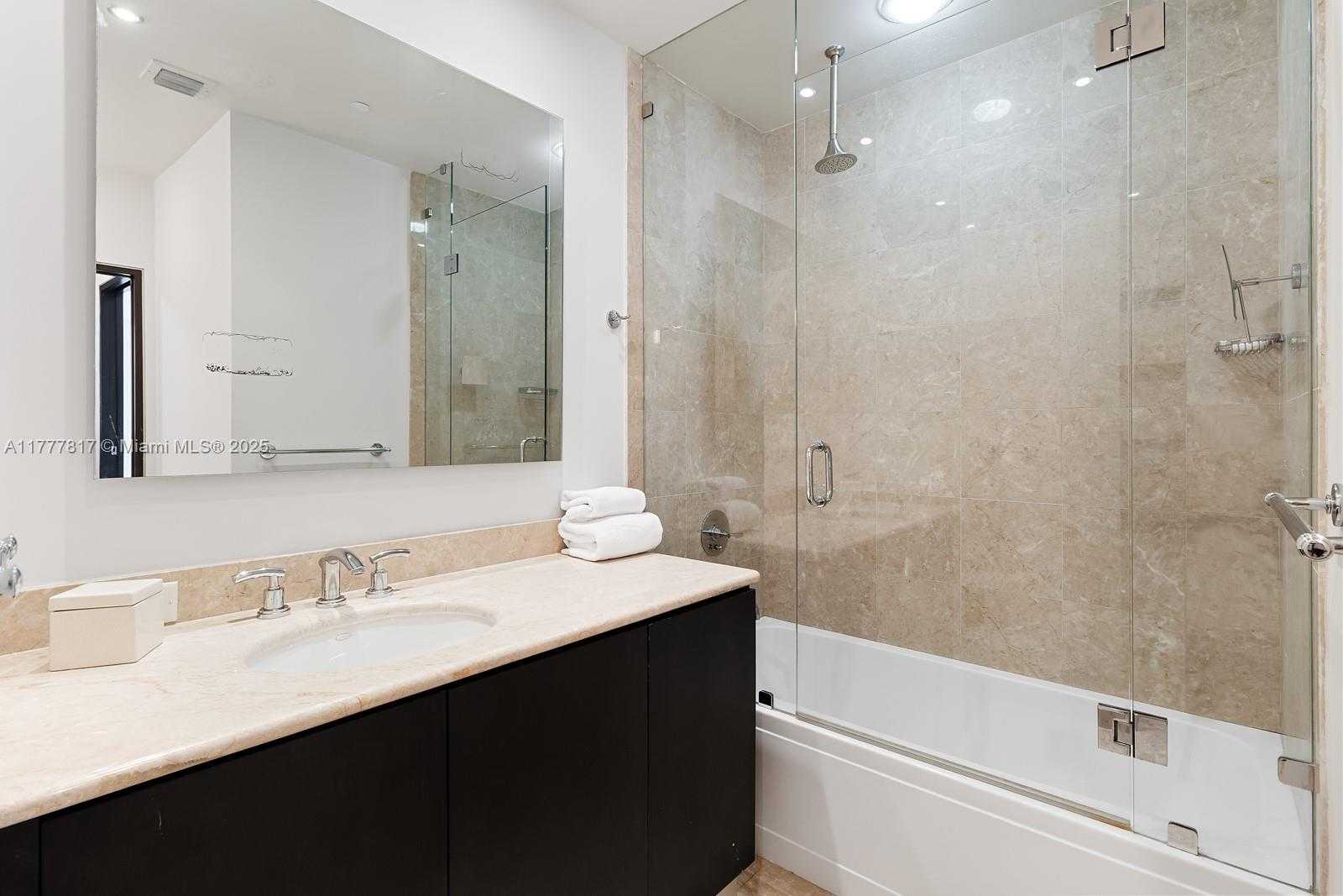 Small Image of 901 BRICKELL KEY BLVD #3607, Miami Number 28