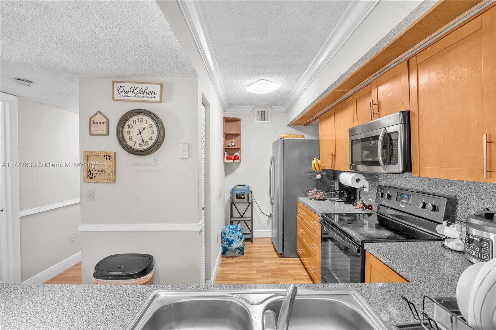 Small Image of 18850 NORTH WEST 57TH AVE #205, Hialeah Number 12