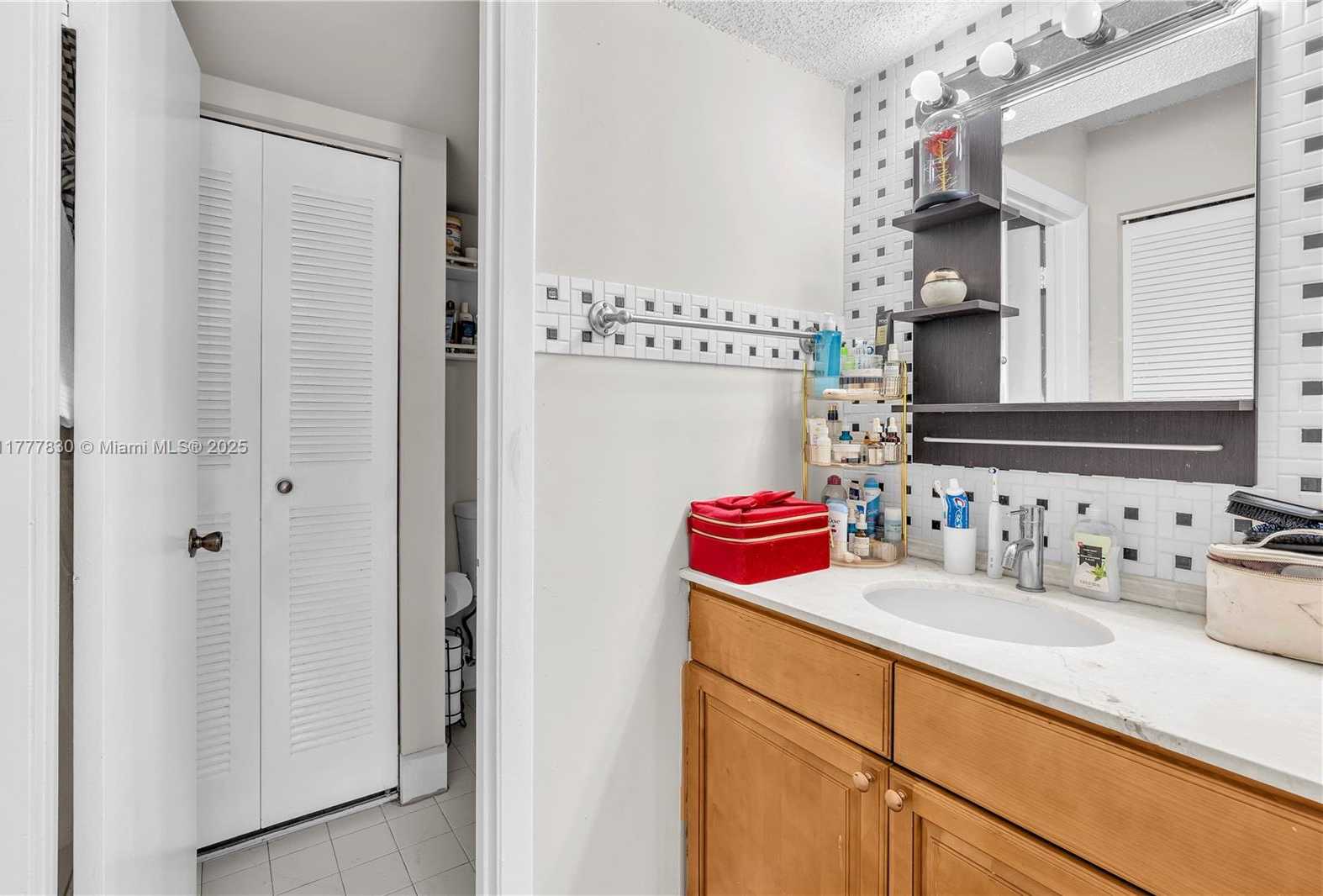 Small Image of 18850 NORTH WEST 57TH AVE #205, Hialeah Number 22