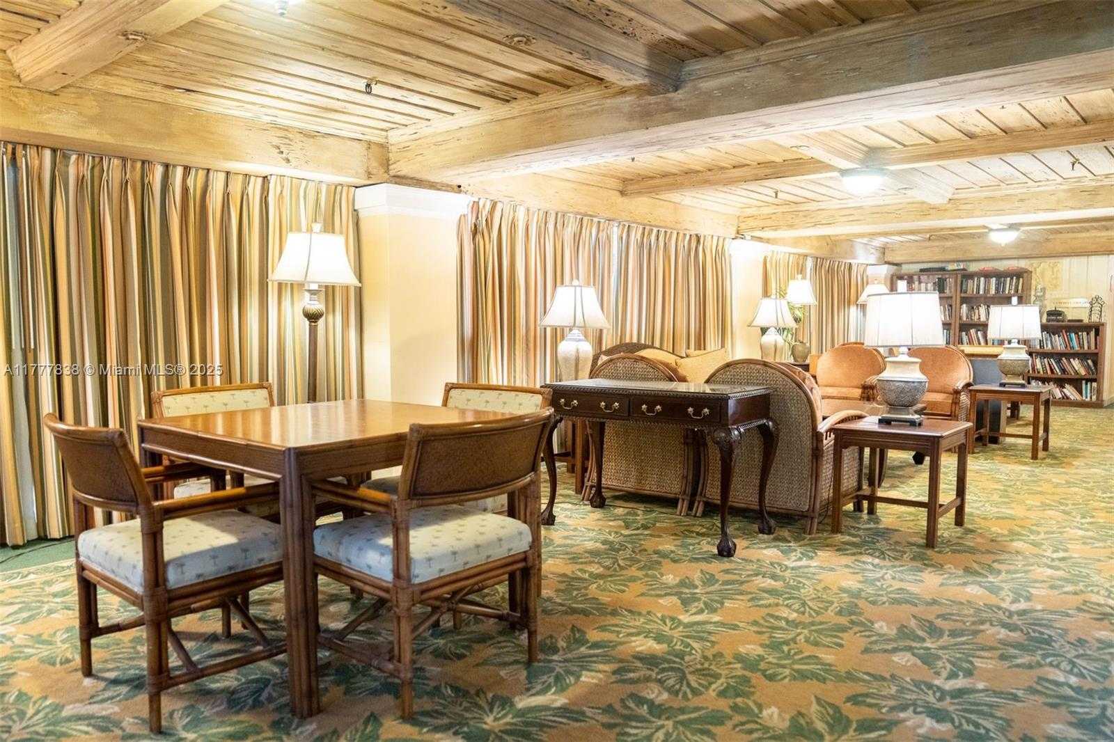 Small Image of 235 SUNRISE AVE #3052, Palm Beach Number 12