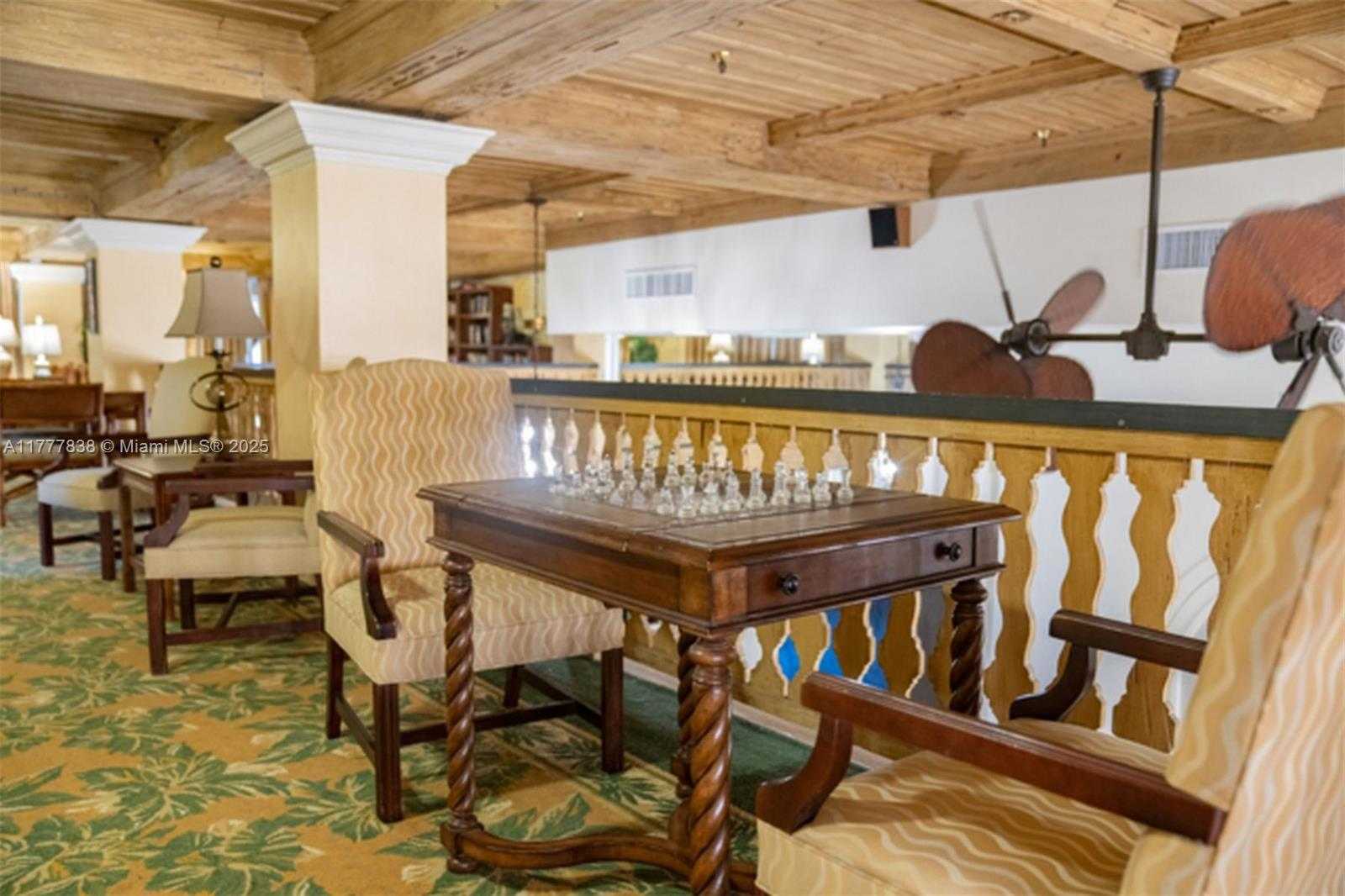 Small Image of 235 SUNRISE AVE #3052, Palm Beach Number 14