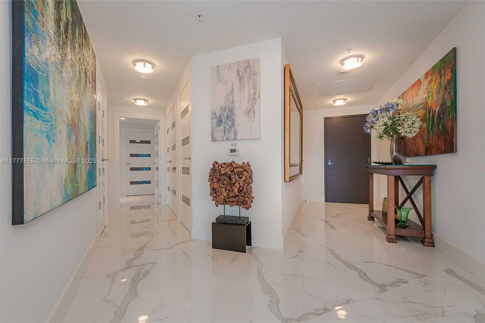 Small Image of 17301 BISCAYNE BLVD #2209, North Miami Beach Number 10