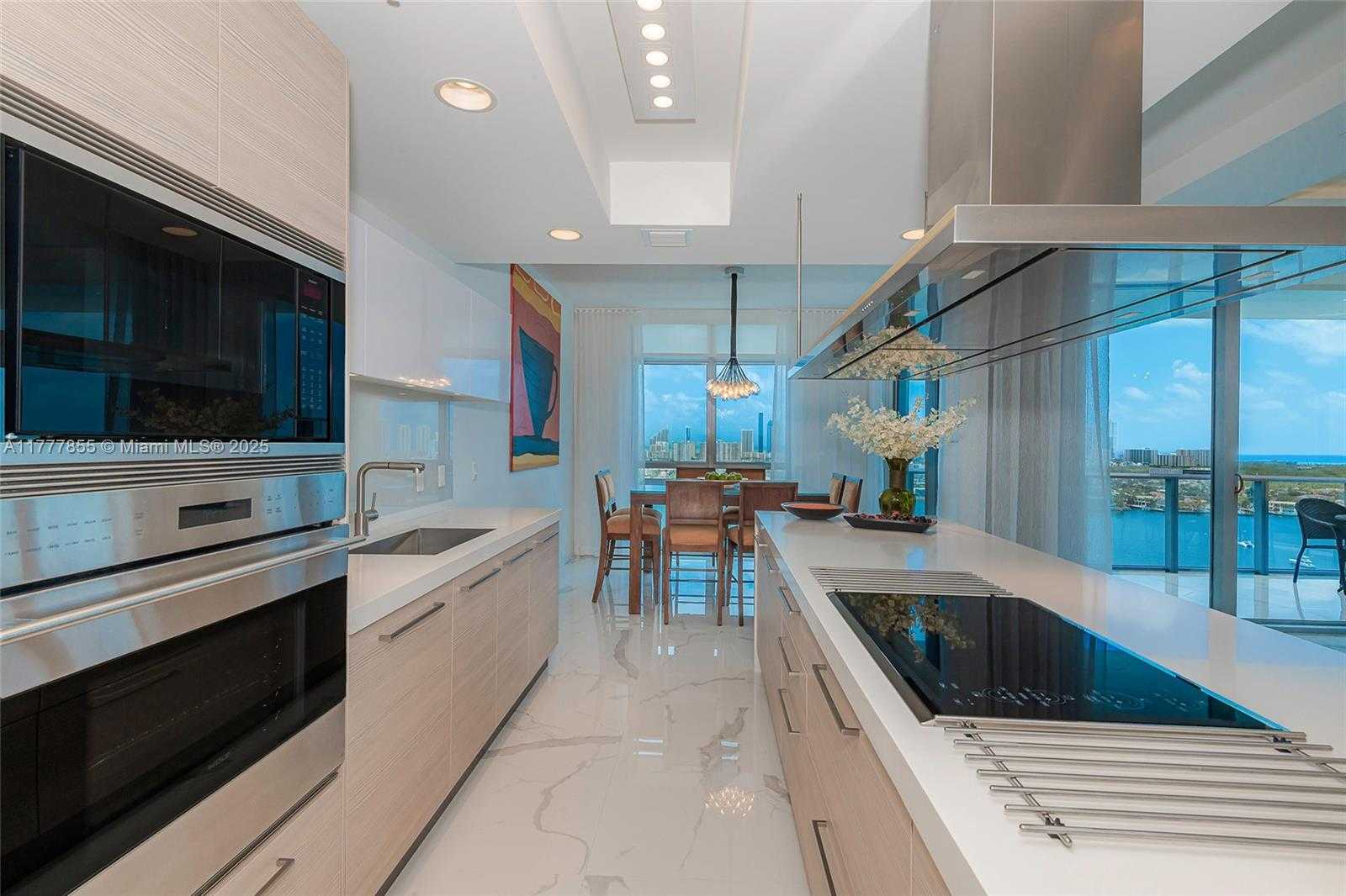 Small Image of 17301 BISCAYNE BLVD #2209, North Miami Beach Number 19