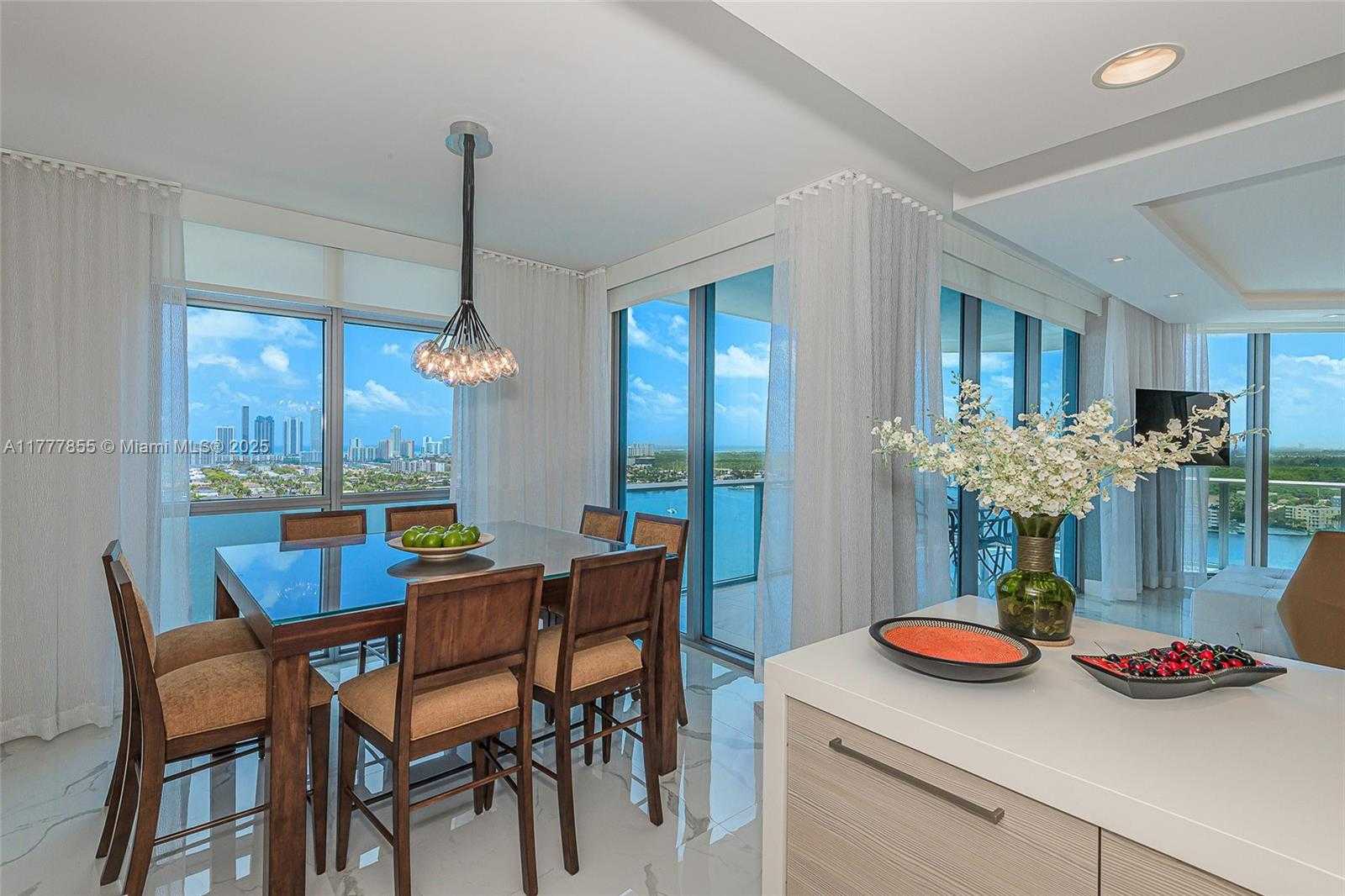 Small Image of 17301 BISCAYNE BLVD #2209, North Miami Beach Number 20