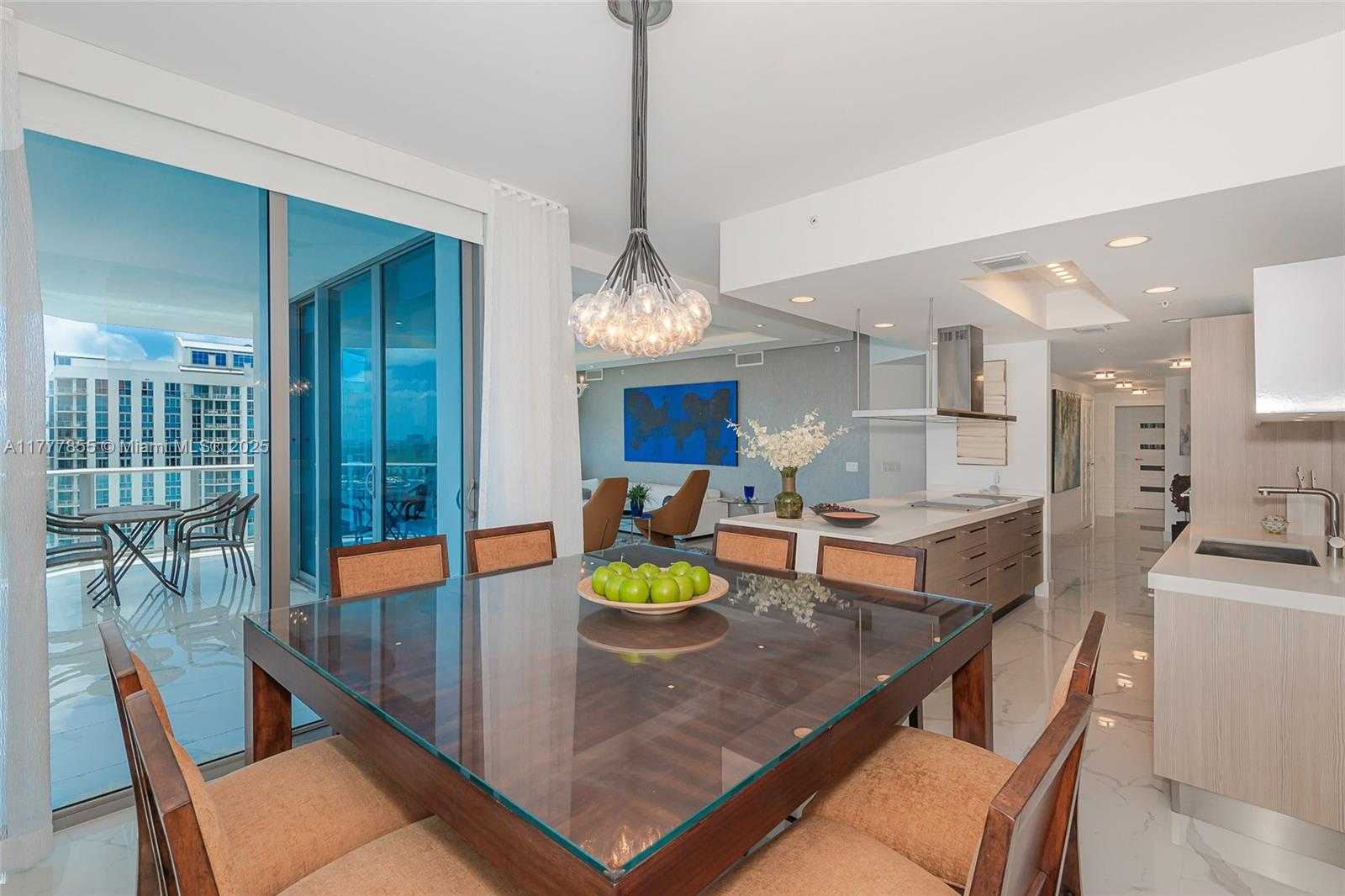 Small Image of 17301 BISCAYNE BLVD #2209, North Miami Beach Number 22