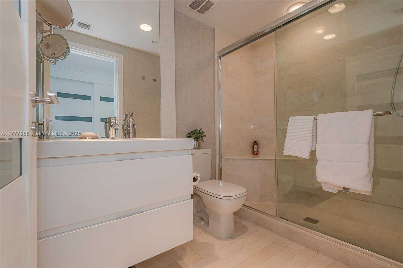 Small Image of 17301 BISCAYNE BLVD #2209, North Miami Beach Number 34