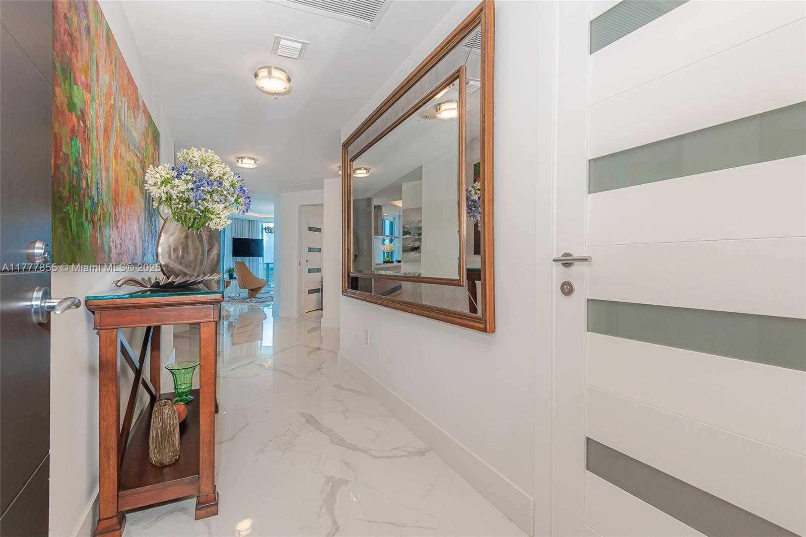 Small Image of 17301 BISCAYNE BLVD #2209, North Miami Beach Number 9