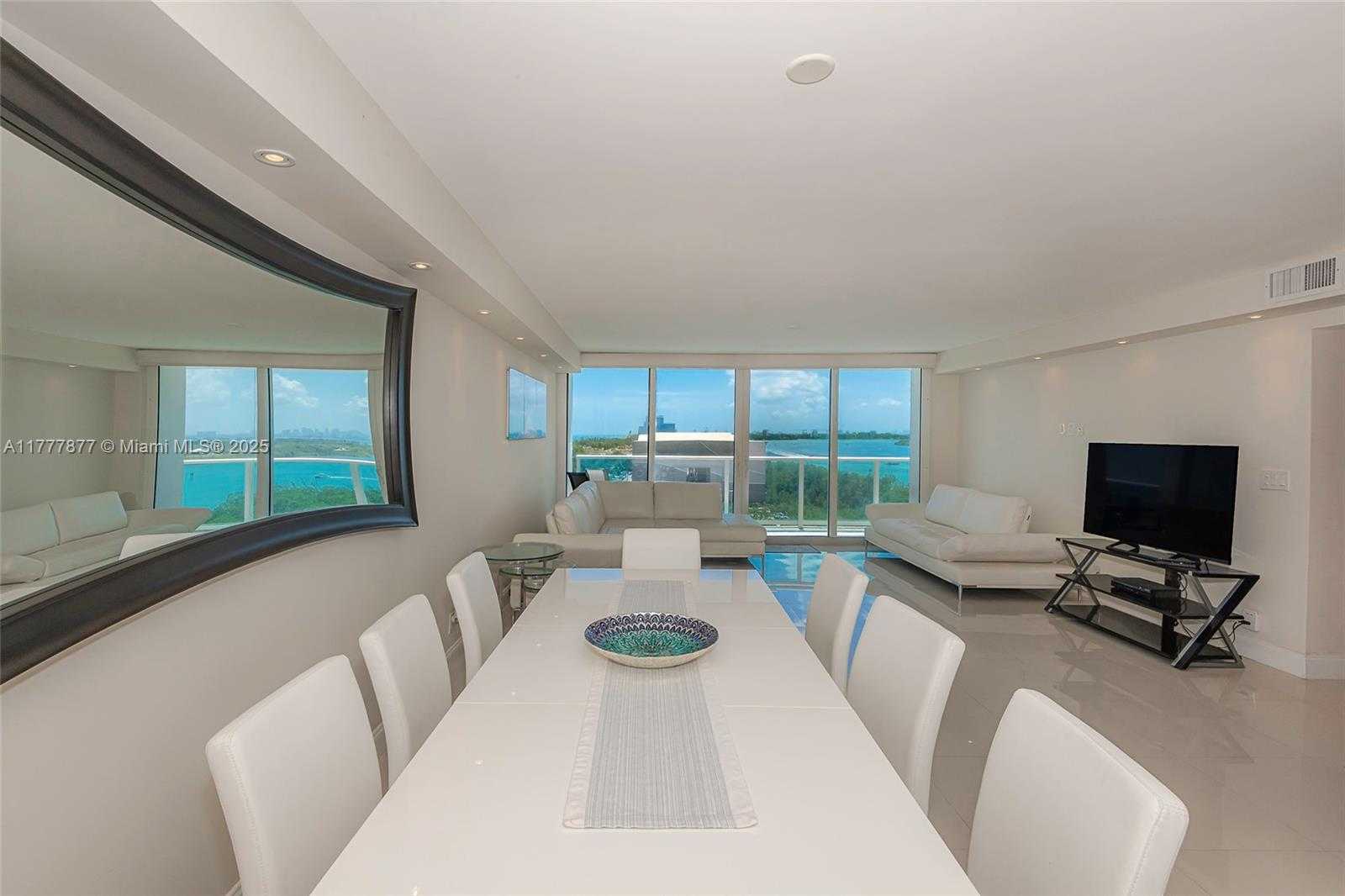 Small Image of 100 BAYVIEW DR #1026, Sunny Isles Beach Number 13