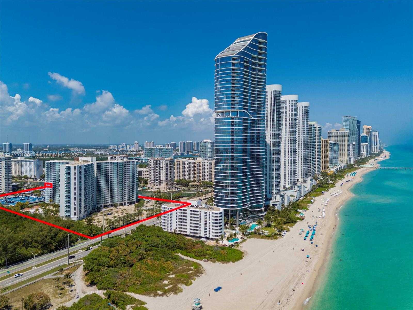 Small Image of 100 BAYVIEW DR #1026, Sunny Isles Beach Number 5