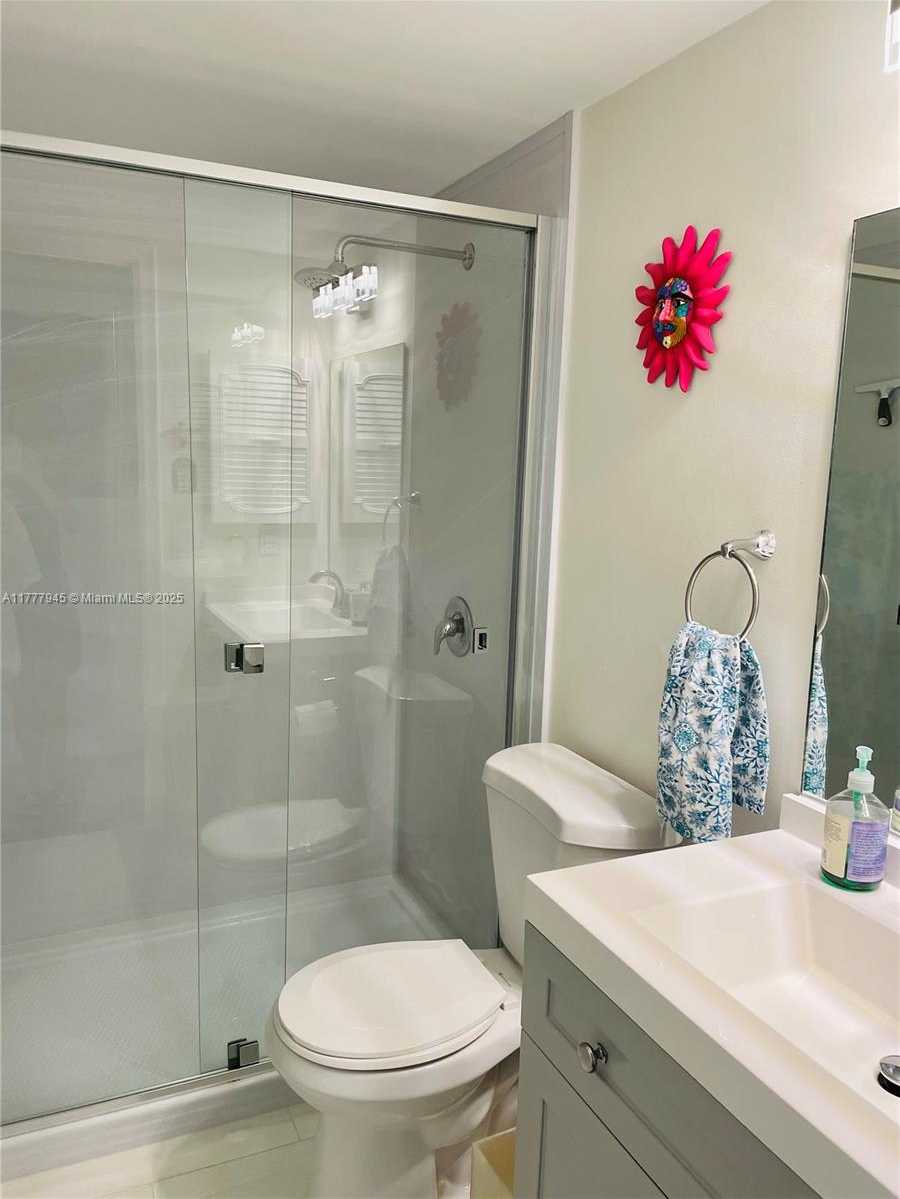 Small Image of 13250 SOUTH WEST 4TH CT #405G, Pembroke Pines Number 12